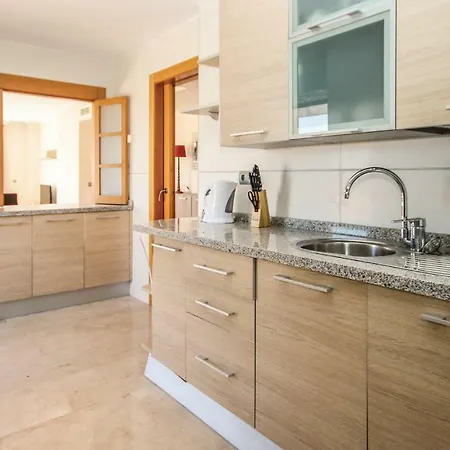 Awesome In Benahavis With 2 Bedrooms, Outdoor Swimming Pool And Swimming Pool Estepona
